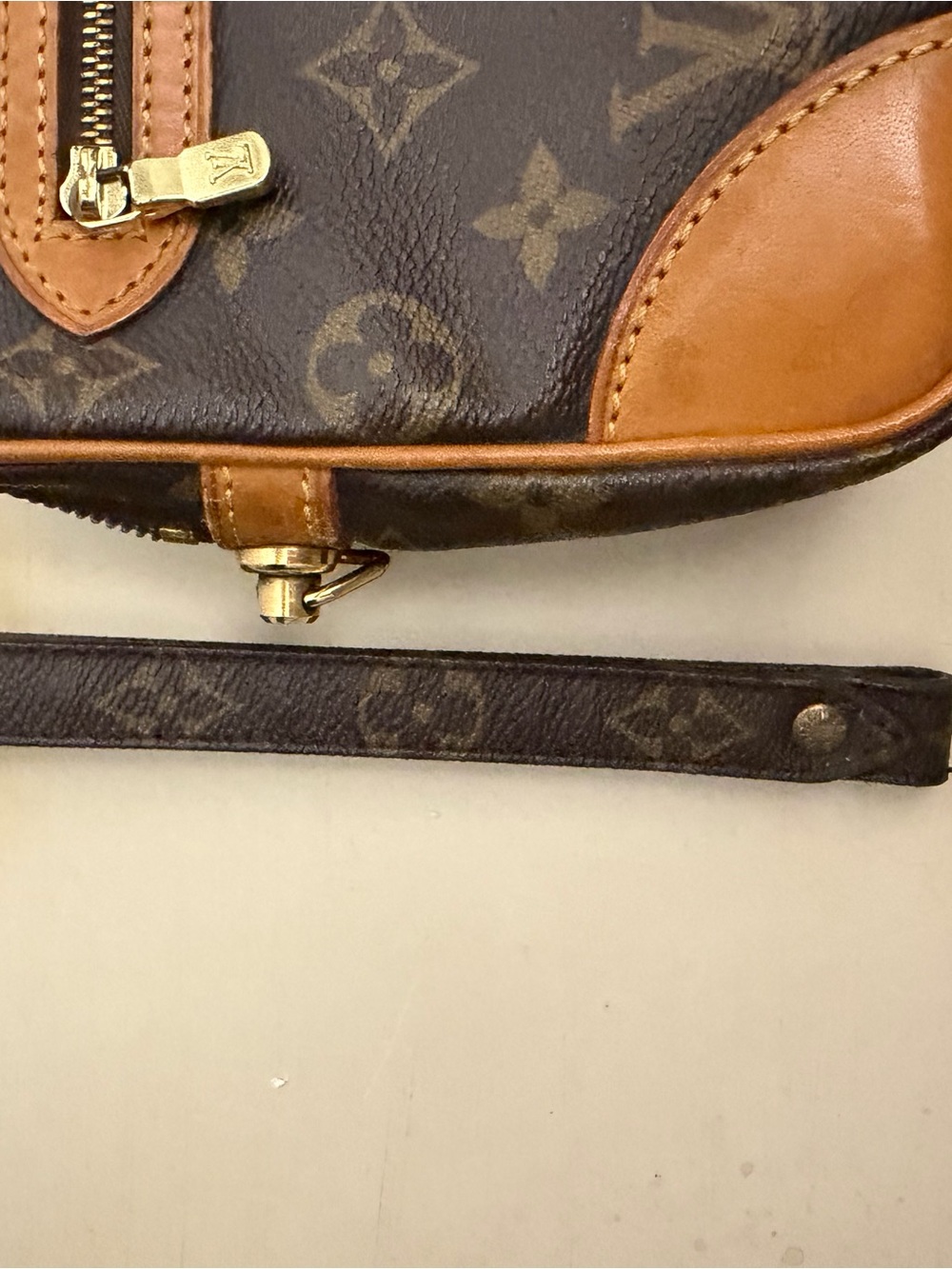 Louis Vuitton Monogram Canvas Toiletry Pouch in Brown and Tan - Picture 16 of 16